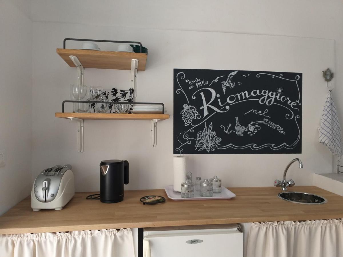 Aa Ciasea Duu Pintuu Apartamento Riomaggiore Exterior foto
